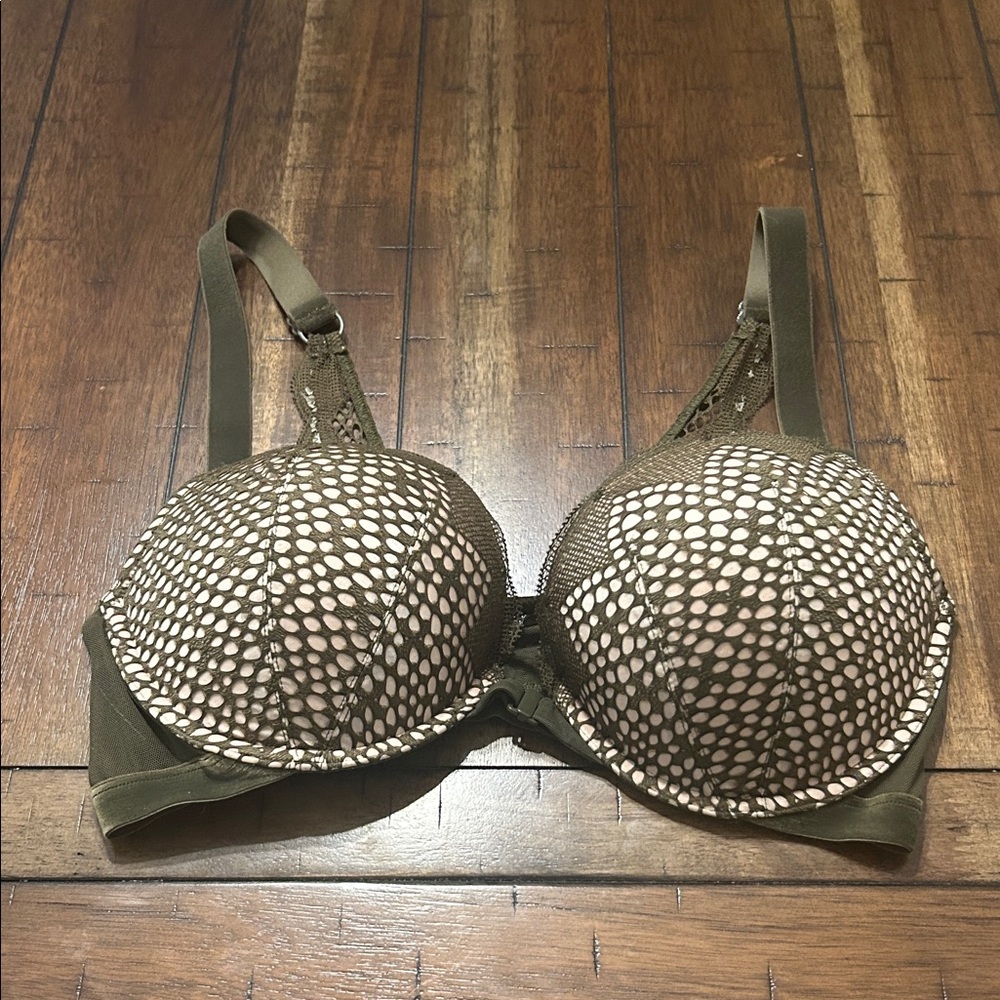 Victoria's Secret Olive Lace Bra 36C EUC